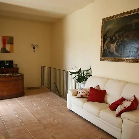Rosamaria Otel San Chirico Raparo